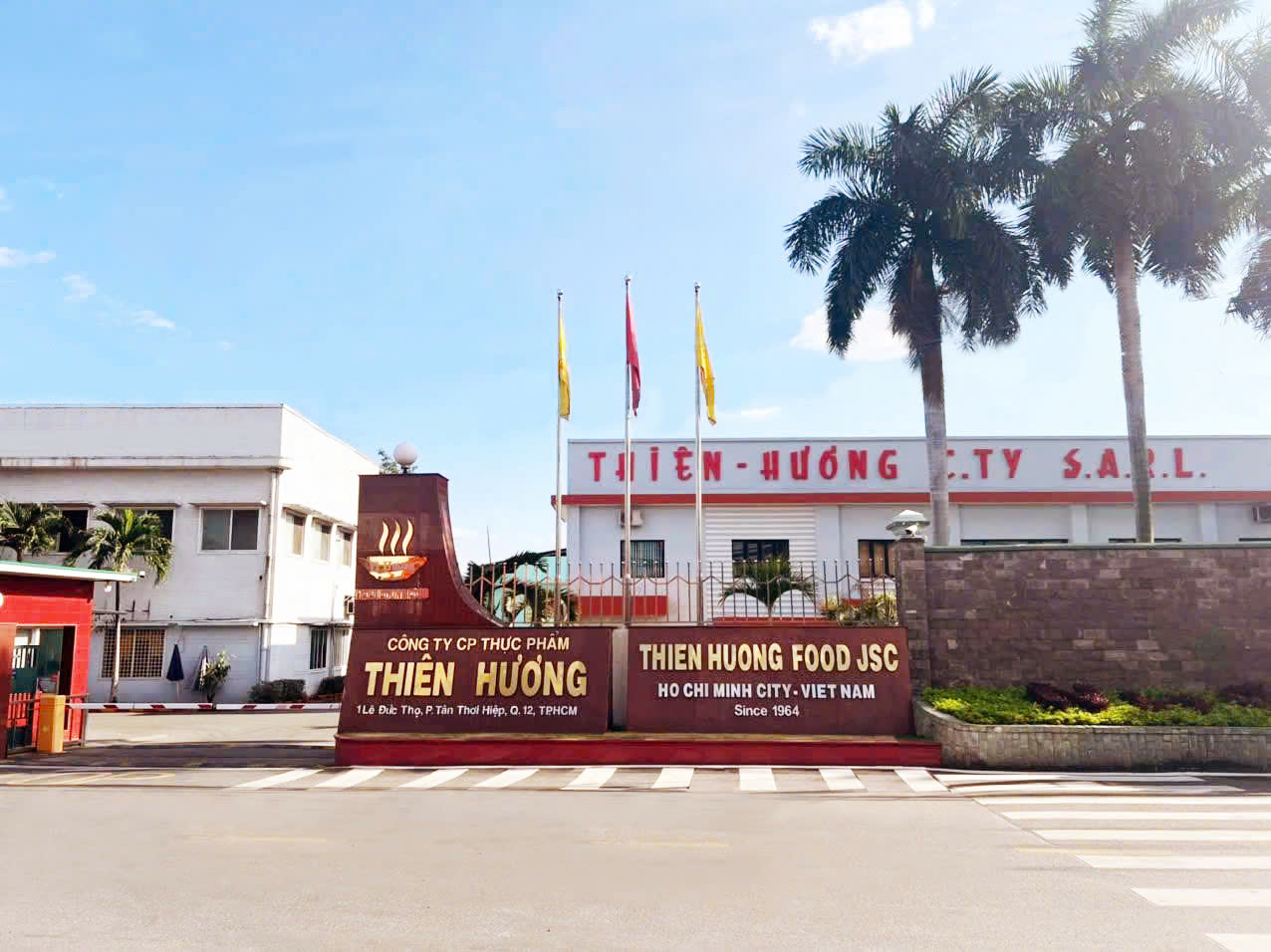 Nhà máy miền Nam